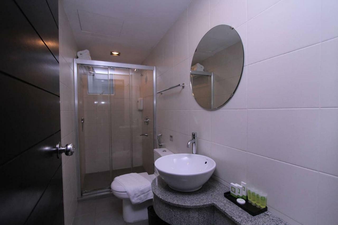 Likas Square - Kk Apartment Suite Kota Kinabalu Ngoại thất bức ảnh
